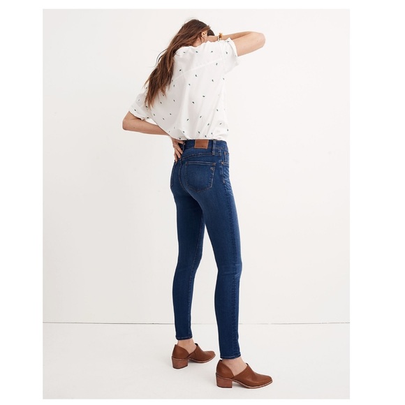 NWT Madewell Roadtripper High Rise Skinny Jeans in Orson Wash, Size 28 - Picture 3 of 12